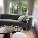 Strandhuisje Anna Dicht Bij De Zee * Ouddorp